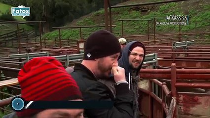 10 coisas vergonhosas que todo mundo faz sozinhos