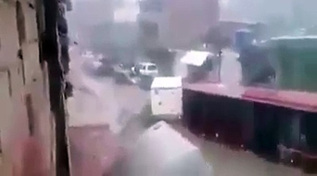 Dangerous Flood Scenes Caught On Camera