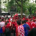 Hrvatski i turski navijači u Parizu