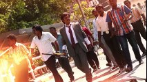 New Tamil Movie Kabali || Veera Thurandhara Song with Lyrics || Rajinikanth || Pa Ranjith || Santhosh Narayanan