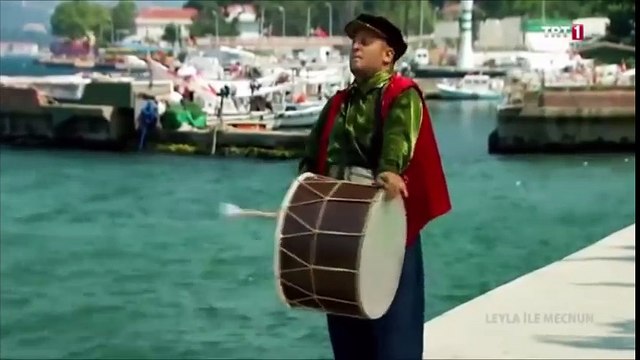 Leyla İle Mecnun , İsmail Abi - Ramazan Davulcuyum Ben