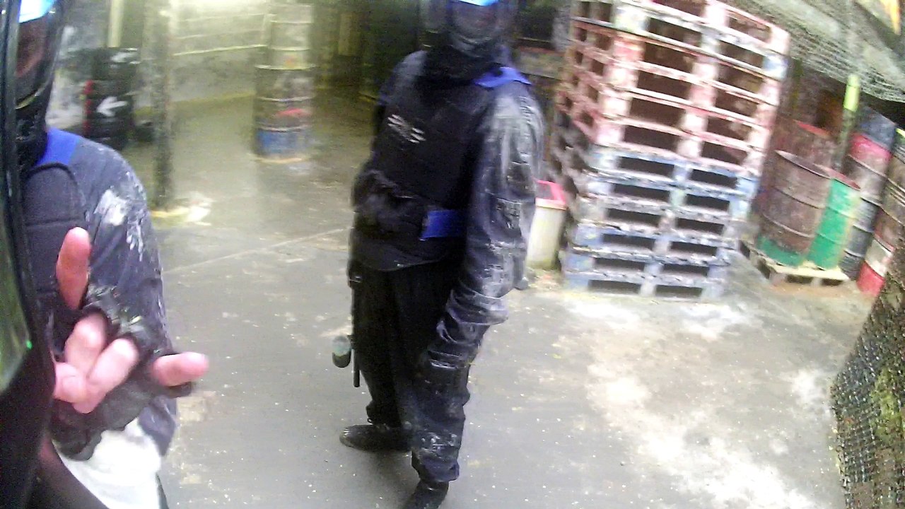 Votre session de paintball B061110616URBA0007