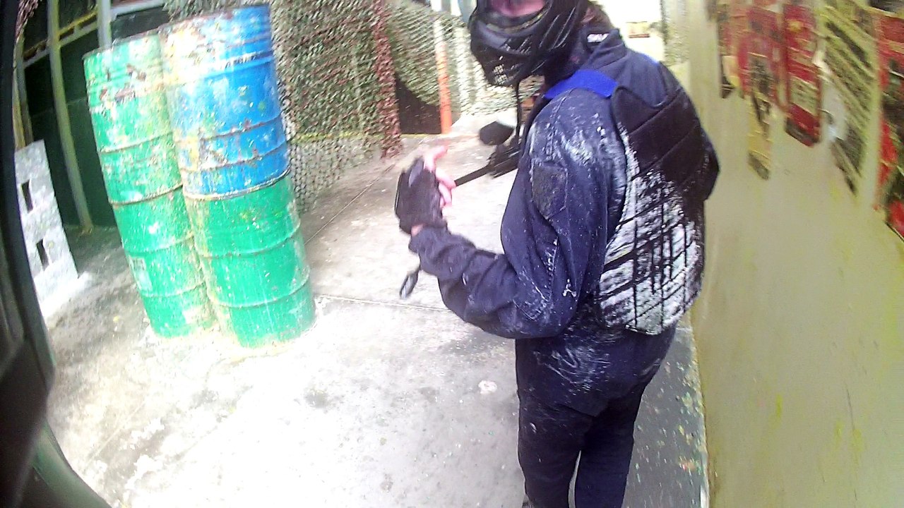 Votre session de paintball B061110616URBA0009