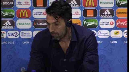 Buffon, sobre los incidentes en la Eurocopa: "Es lamentable, algo horrible que mancha esta competición"