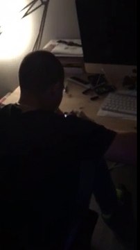 Angry Gamer Flips Out and Smashes iPhone