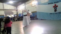 Escuela de danzas folclóricas Argentina Celeste y Blanco baile libre