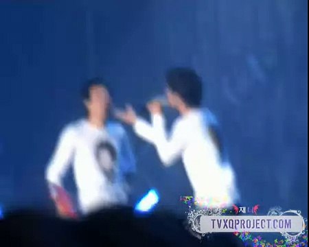 TVXQ in Seoul - [Fancam-2007.10.28] Hug