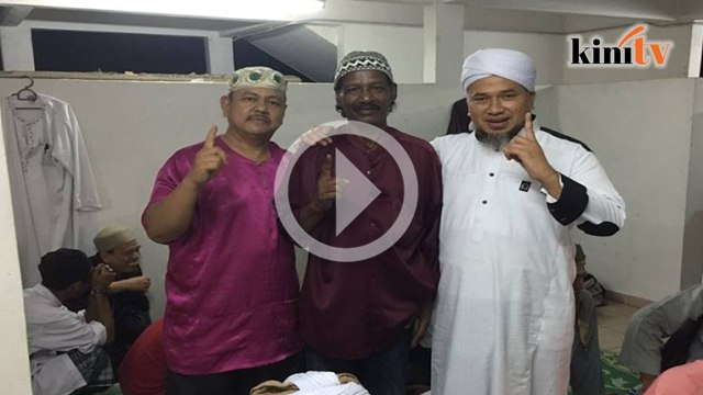 Video dan gambar pelawak Acappan di dakwa masuk Islam viral
