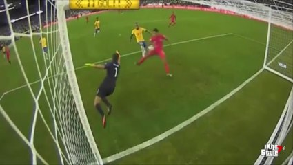 Raul Ruidiaz Scores Controversial Goal vs Brazil!