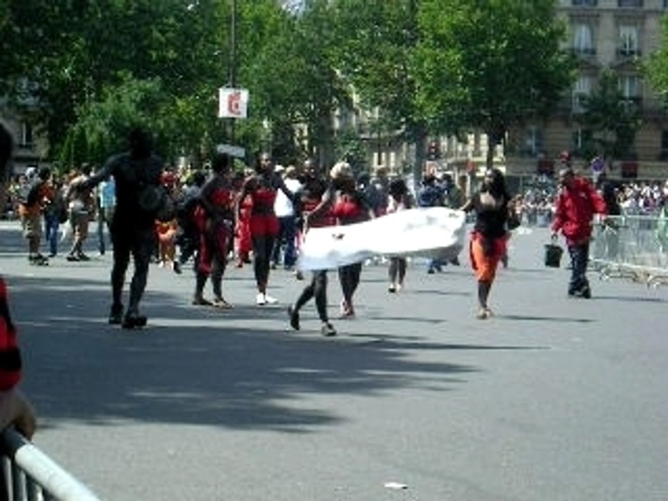 CHOUKAJ MAS PARI  7 juillet 07