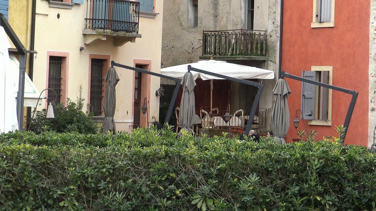 BORGHETTO DI VALEGGIO SUL MINCIO (VERONA-ITALY) VIDEO 4K