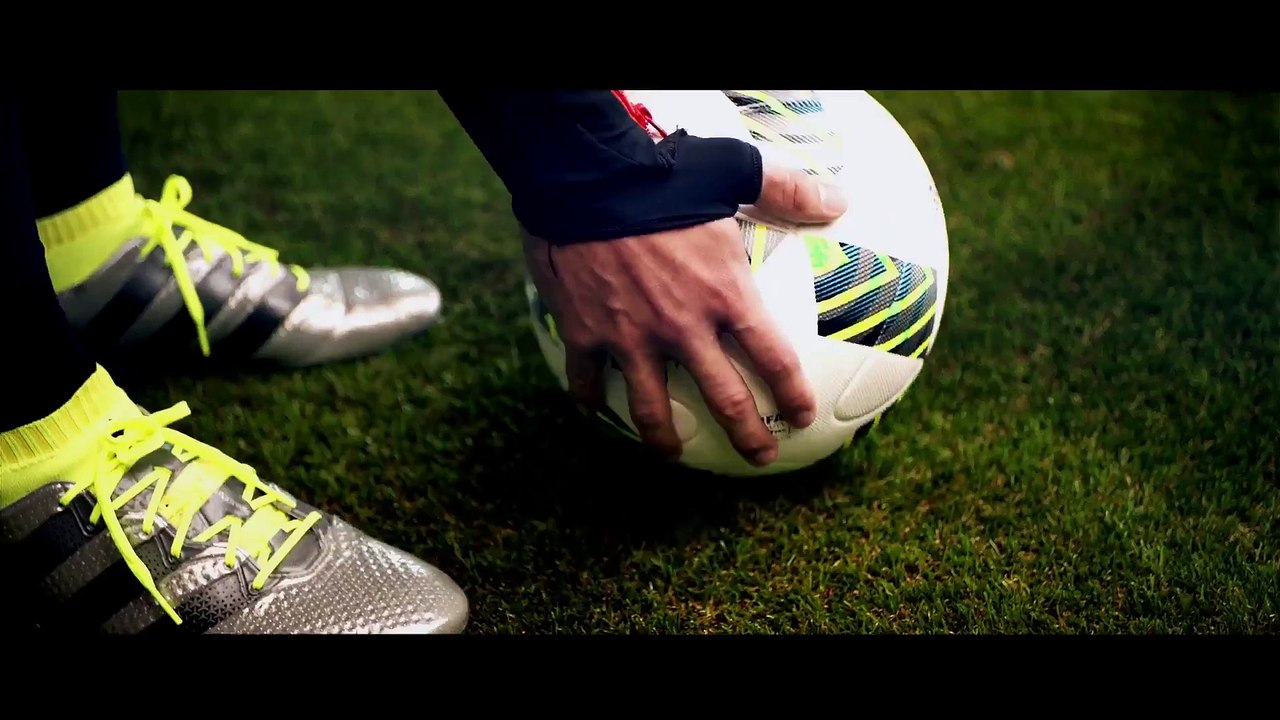 FIFA 17 - E3 2016 Official Gameplay Trailer - E3 2016 EA Press Conference (Official Trailer)