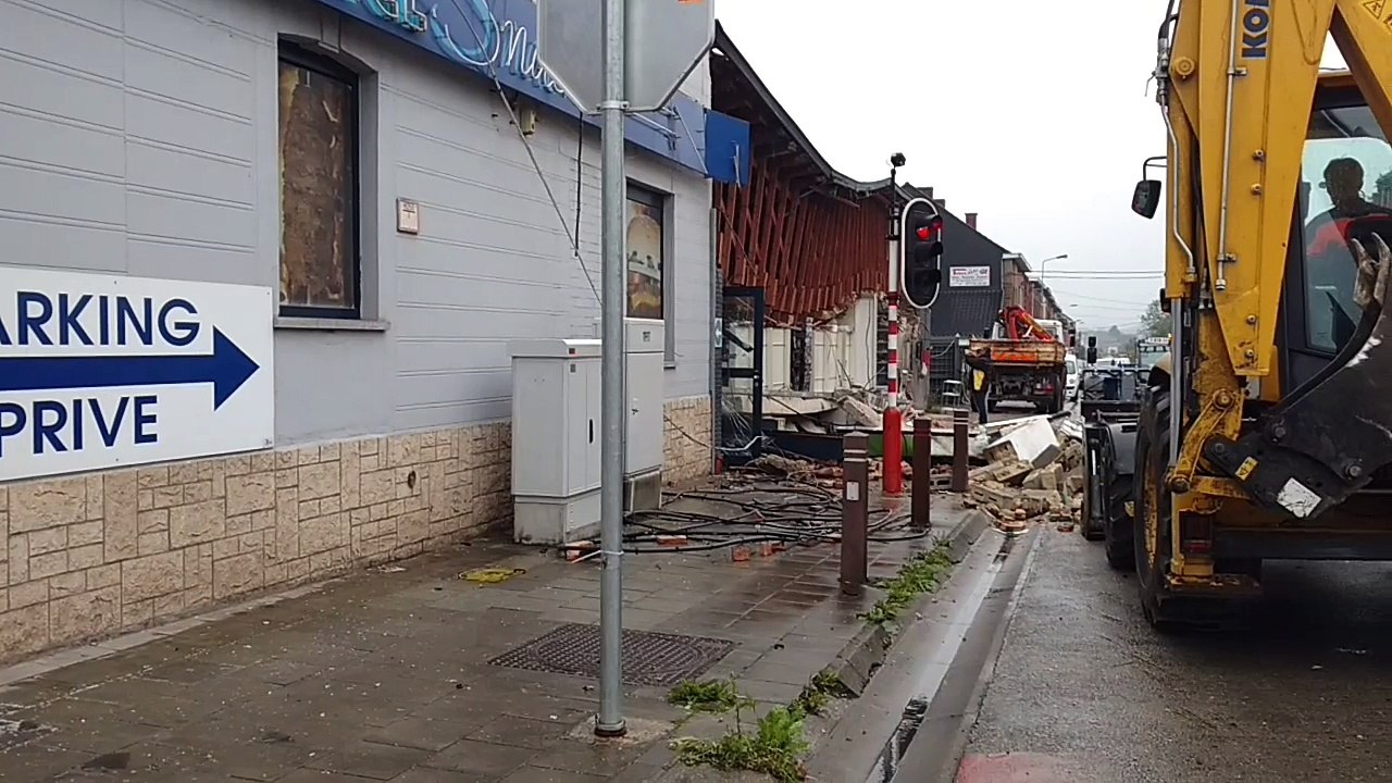 Explosion à Fontaine-l'Evêque