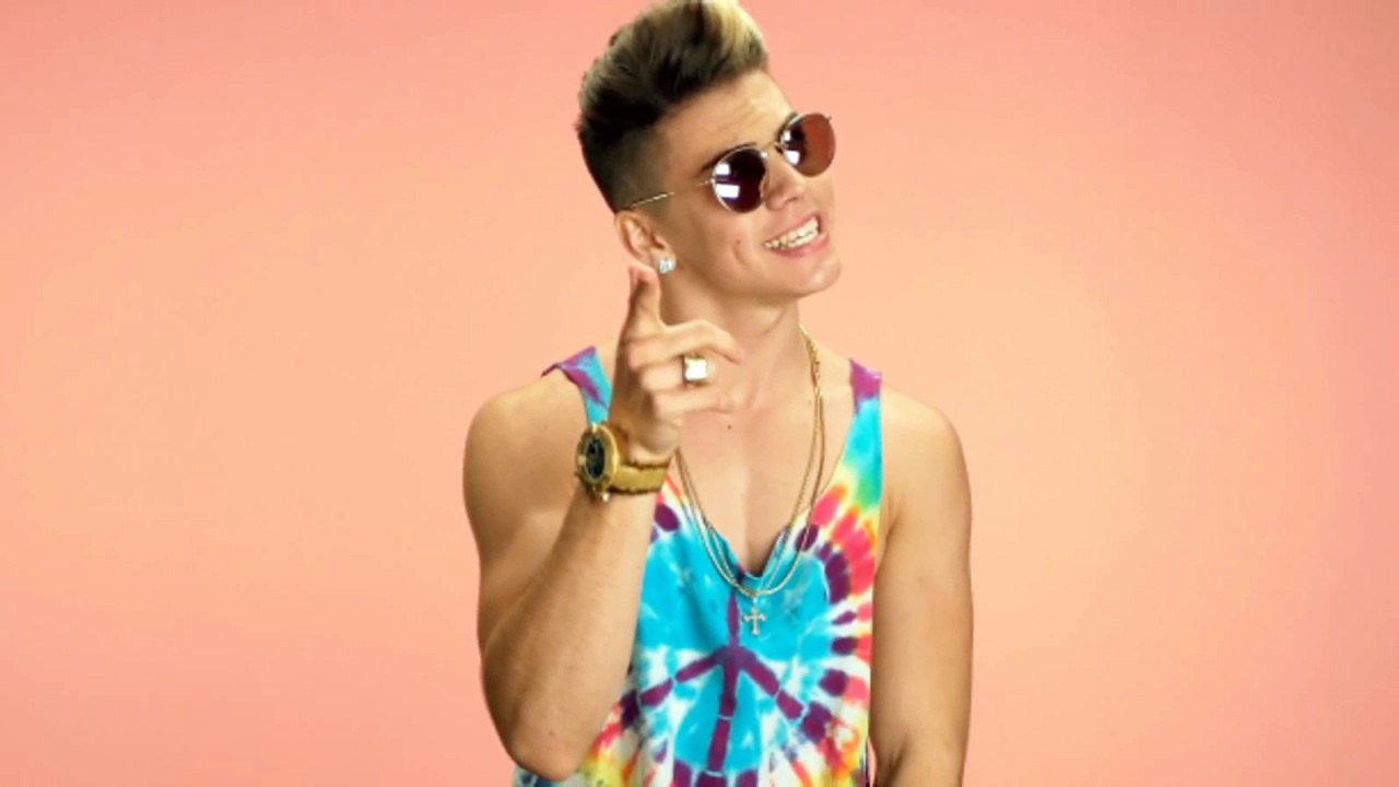 #Biel disse - 'E eu sou heterossexual. Eu gosto é de #buceta'.