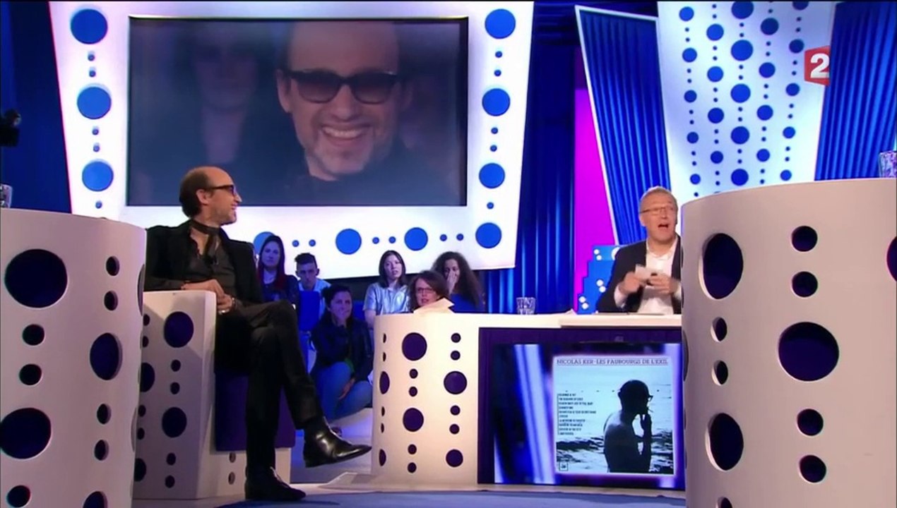 Gros malaise sur le plateau de Ruquier quand Nicolas Kerr chute