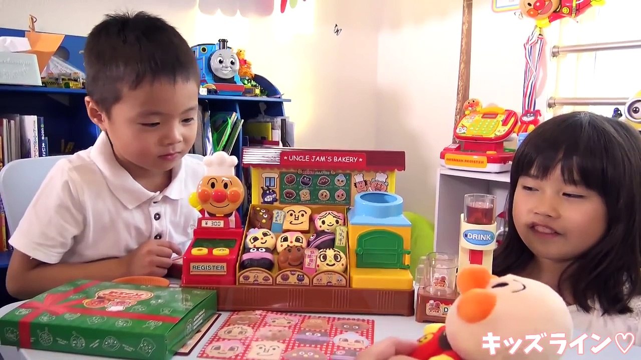 アンパンマン おもちゃ ジャムおじさんのパン工場 DXやきたてパン工場 Anpanman Bread factory Toy