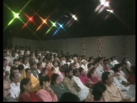 THE SUPER HIT QAWALI - ' ALIF ALLAH , CHAMBE DI BOOTI ' - BY - NUSRAT FATEH ALI KHAN