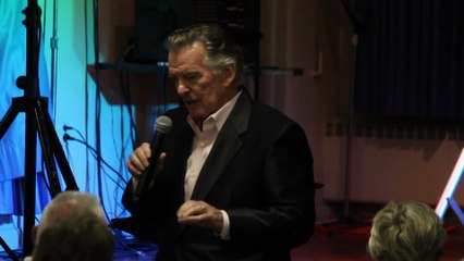 Ronnie Dove sings 'Hello Pretty Girl' Maryland May 2016