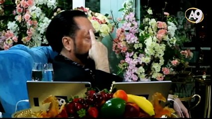 Münafık Müslümanın heyecanını, şevkini arttırır.