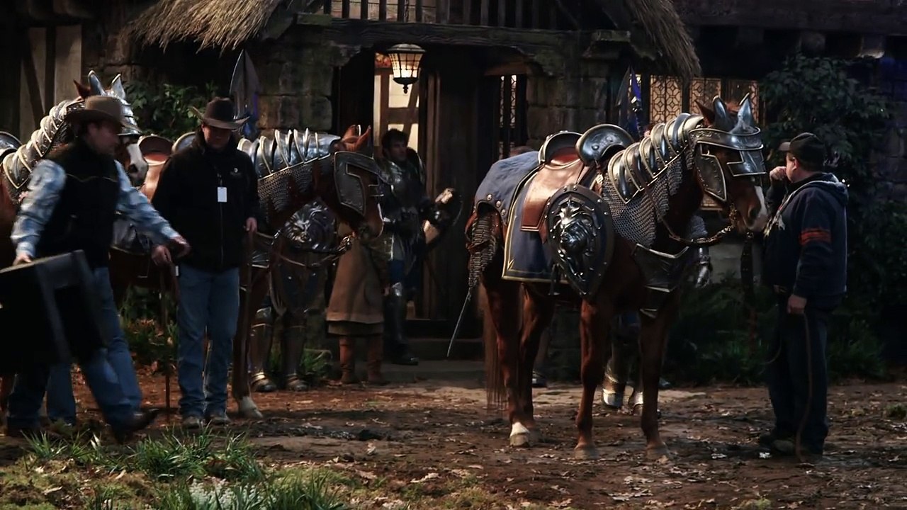 Warcraft Movie - Tour of Lion's Pride Inn Set with Production Designer Gavin Bocquet