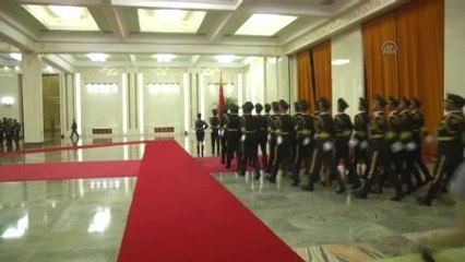 Almanya Başbakanı Merkel Çin'de