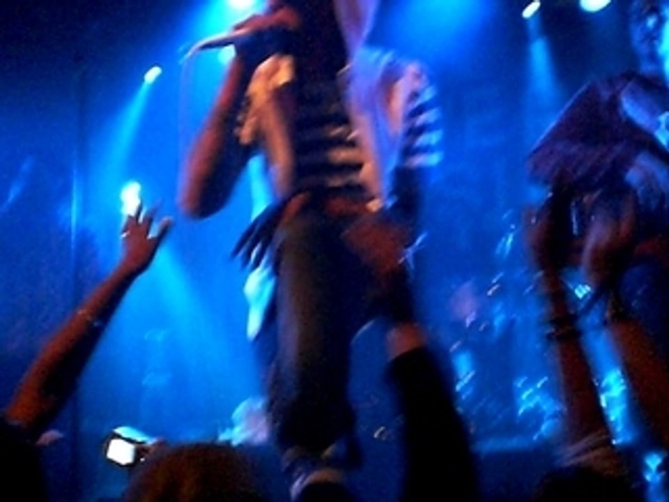 GYM CLASS HEROES @Nouveau Casino Paris (2)