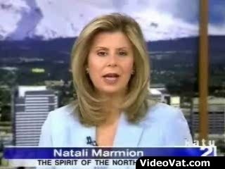 051126-train-smashes-through-truck-video