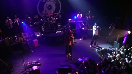 7artDaily, DNK Regards croisés