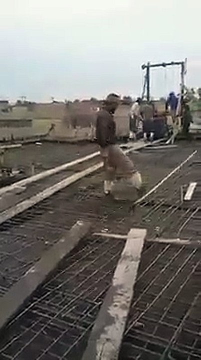 haja alegria no trabalho