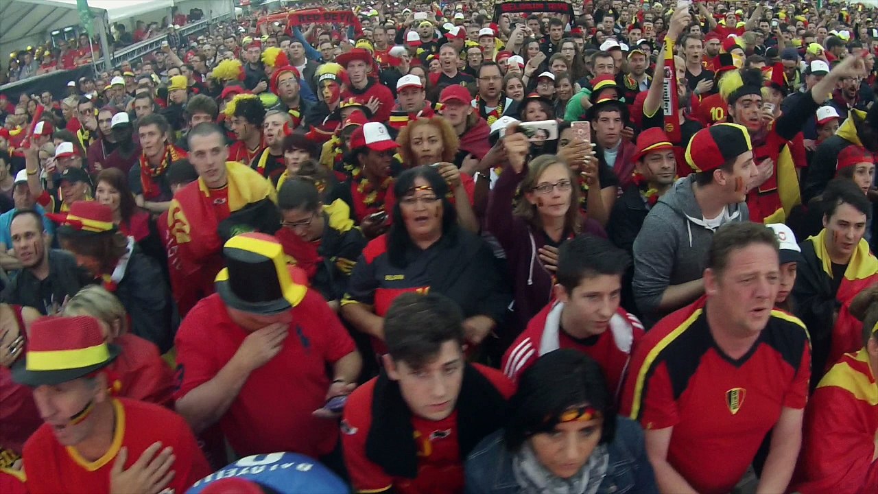 Belgique-Italie et les supporters sur le grognon à Namur