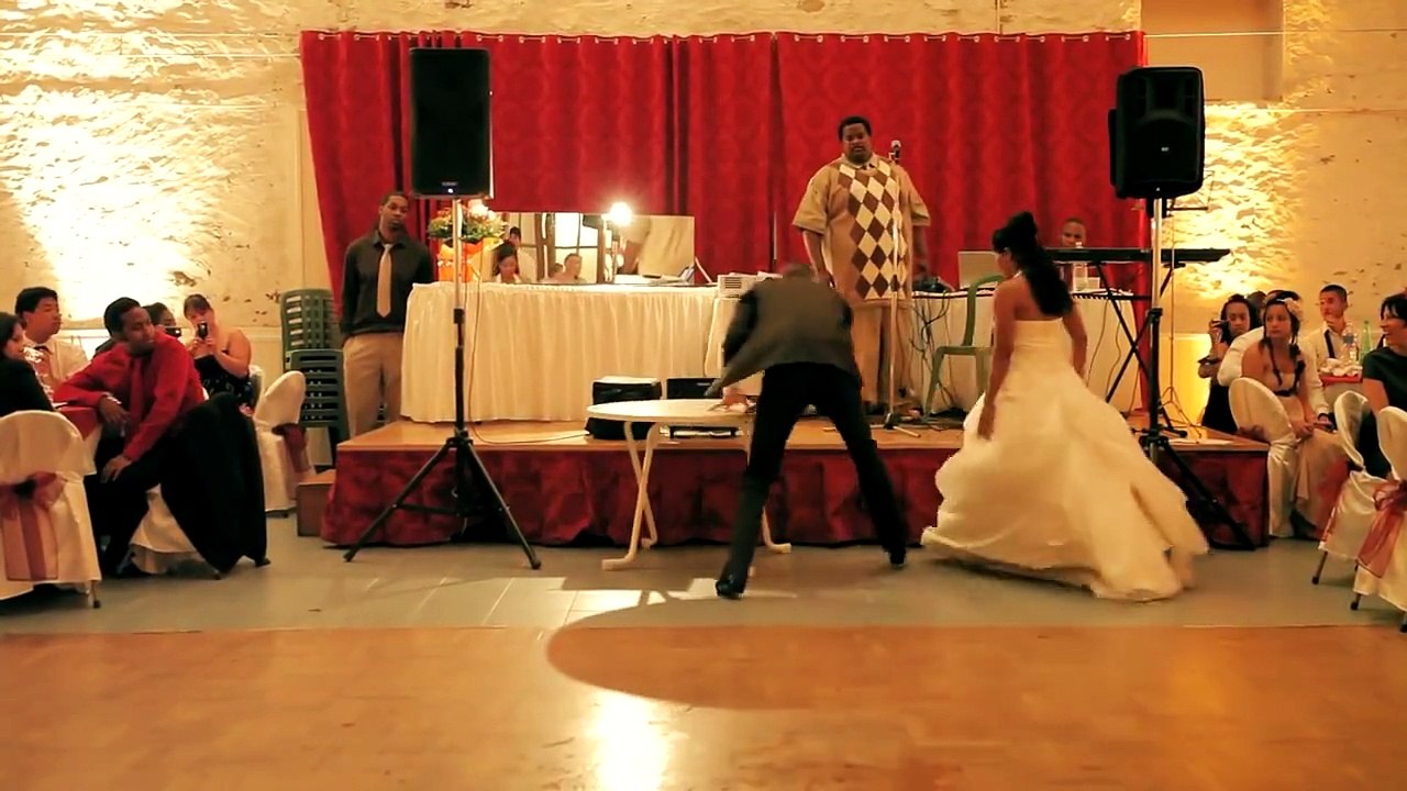 Mariage original : Incroyable première danse