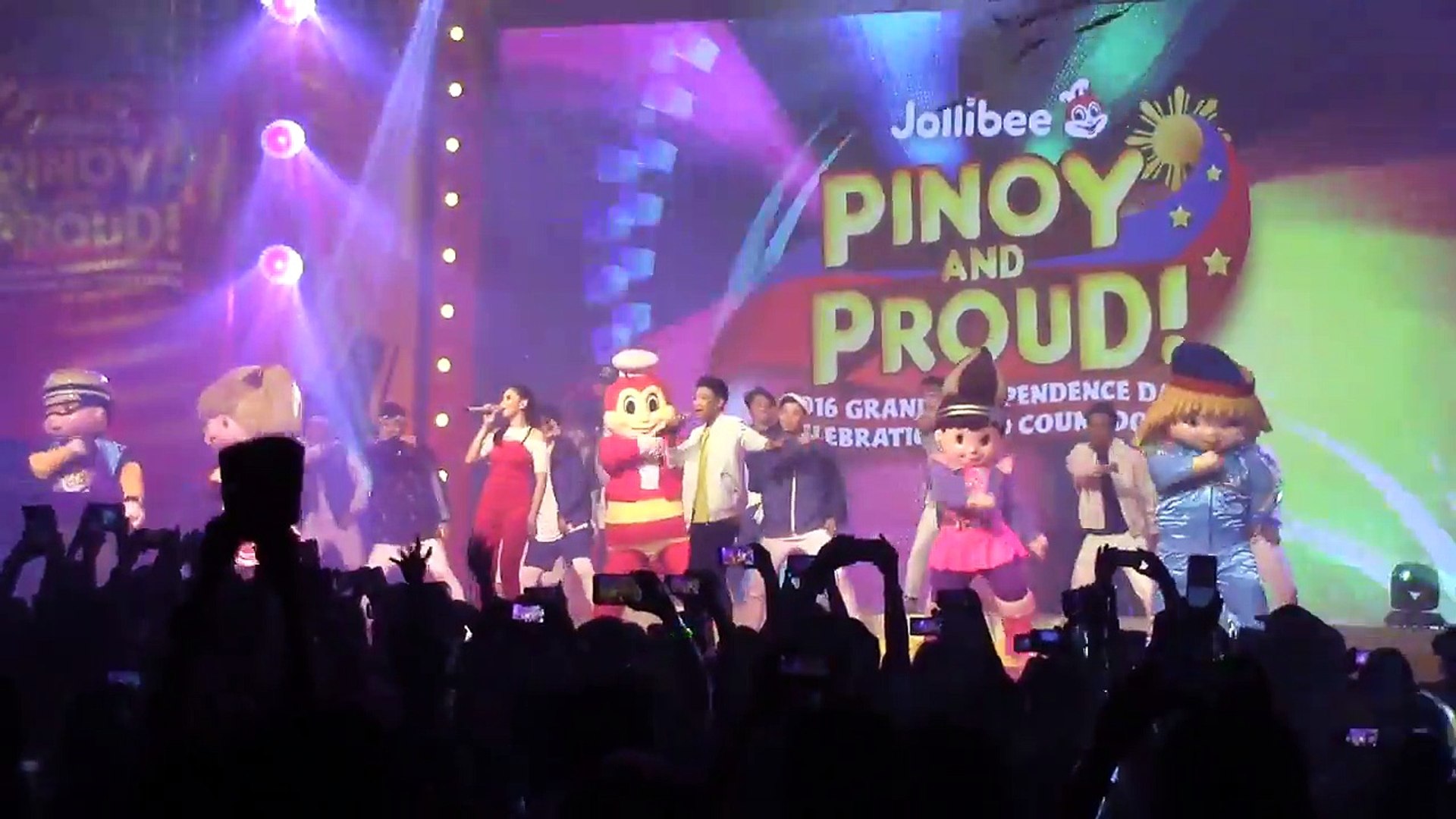 ⁣Jollibee Pinoy And Proud - Bida Ang Saya - Sarah Geronimo & Darren Espanto