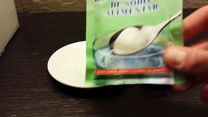 How To Whiten Teeth at Home in 3 Minutes