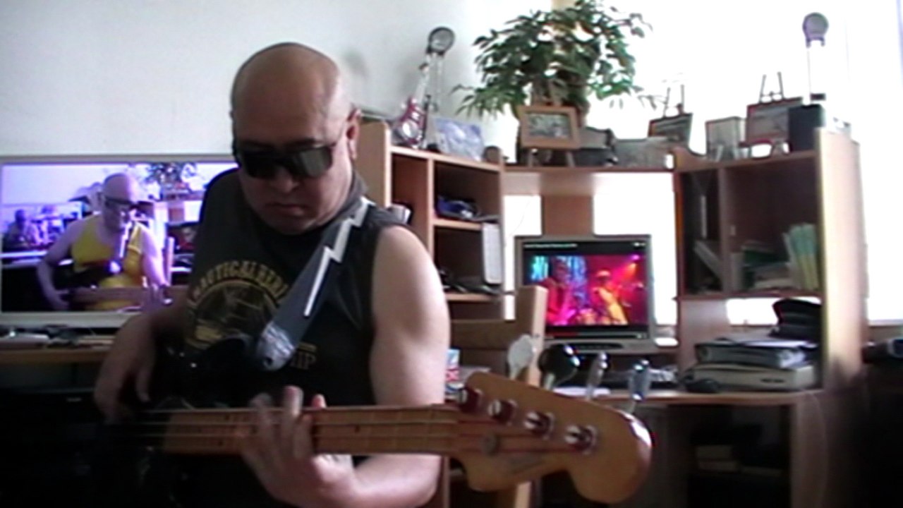 Mandrill Mango meat Live Montreux HD1080 m2 Basscover Bob Roha