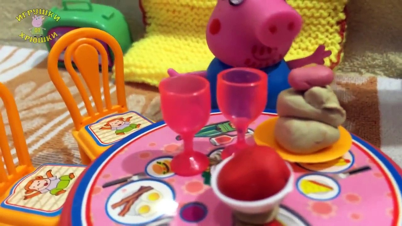 Peppa pig Daddy pig is pregnant have a baby? poops in toilet toys playset with shit play doh crap