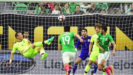 México gana el Grupo C tras empatar 1-1 con Venezuela
