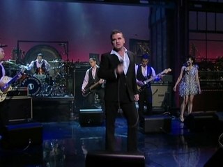 Morrissey - Thats how People Grow Up (Live Letterman 290607)