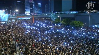 ９月２９日晚香港十多萬人佔中向中共說不