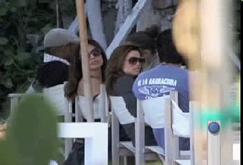 @jaimecamil en cumpleaños de Eva Longoria 15/03/10