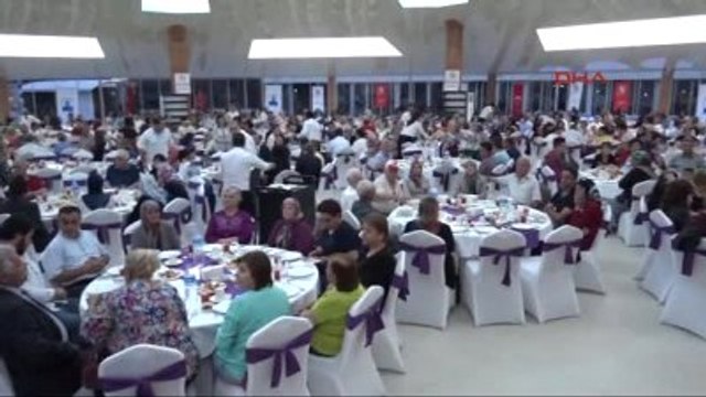 Çanakkale Şehit Aileleri ve Gaziler İftarda Buluştu