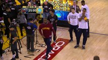 LeBron James se fait allumer par les fans des Warriors