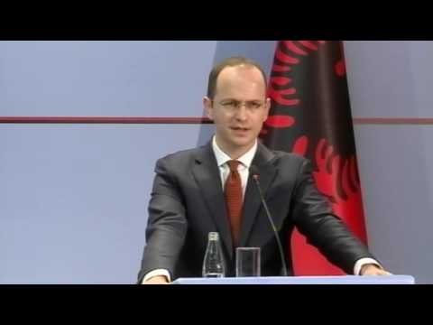 Report TV - Steinmeier në Tiranë: Pa Reformën në drejtësi, nuk ka integrim të vendit