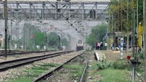 India’s High Speed Fastest Train Semi-Bullet Gatiman Express Storming   160 Kmph