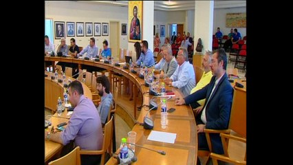 Δήμαρχοι και φορείς σε σύσκεψη με τον Γιάννη Τσιρώνη