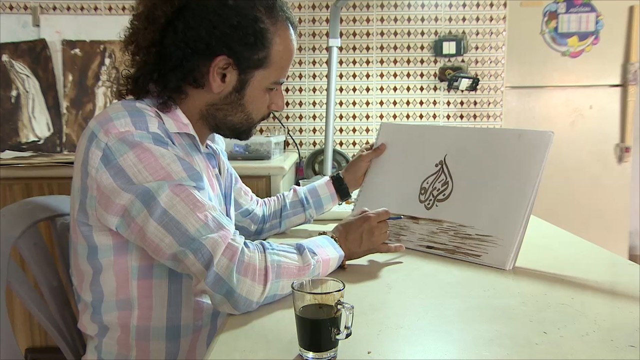 هذه قصتي- يزن غريب فنان يرسم بالقهوة