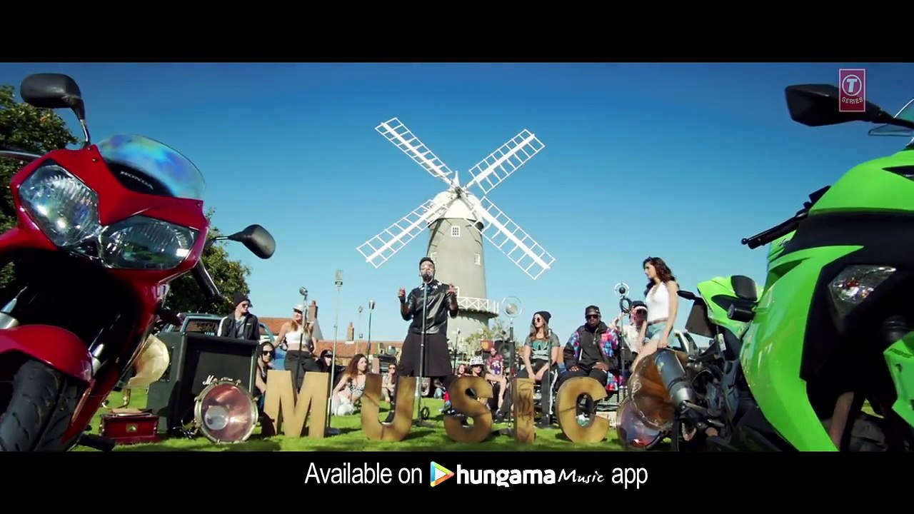 Pyar Ki Video Song - HOUSEFULL 3