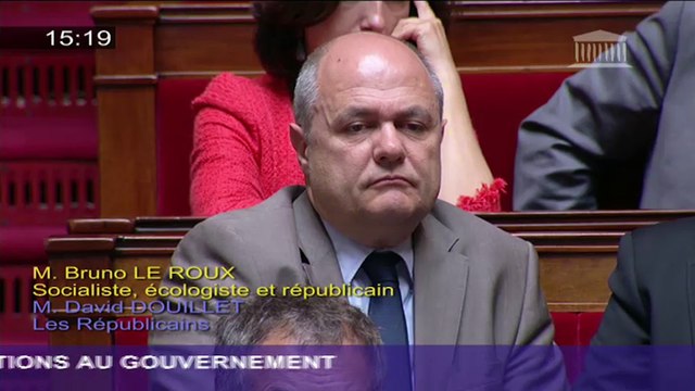 Valls : Je suis inquiet face à la menace terroriste