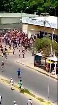 Comercios cerraron tras los saqueos ocurridos en Cumaná