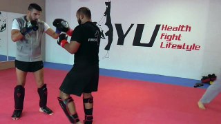 23 11 2014   K1 Sparring mit Neil   8