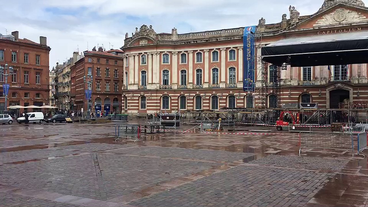 La fête de la musique s'installe place du Capitole à Toulouse
